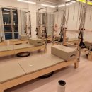 필라테스 야간 이미지