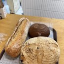 봉베이커리 | 충주 봉나루베이커리 후기, 천연발효종 빵 제대로 하는 조용한 빵집 🍞