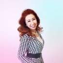 시니어 모델 이미지