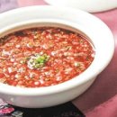애저(哀猪)는 &#39;새끼 돼지&#39;를 뜻-본래 명칭은 아저(兒猪)-어린 새끼돼지가 너무 애석하다는 뜻으로 슬플...