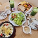 에이커피팜 | 용인 브런치카페 샐러드맛집 신봉동 도넛팜