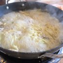 택이네조개전골칼국수 - 유성구 | 택이네조개전골칼국수