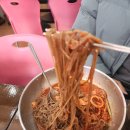 잔치집국수 이미지