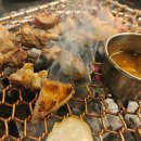 포도원흑돼지 이미지