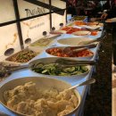 서울에서 푸짐하게 즐길 수 있는 무한리필 맛집 5곳 이미지