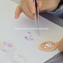 레진아트 드림캐쳐 책갈피 | [대구레진아트체험] 대구도서관 개관식 부스｜책이 더 좋아지는 레진 책갈피 만들기