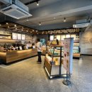 스타벅스 금련산역점 이미지