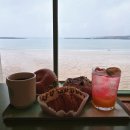 굿모닝 | 제주 서귀포 카페 서귀피안 오션뷰 파노라마에 반한 성산 대형 카페 후기