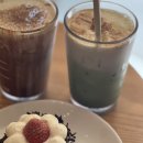 카페인 중독 안성점 | 스타벅스 시즌음료 블랙 글레이즈드 라떼 말차 글레이즈드 티 라떼