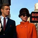 티파니에서 아침을 이미지