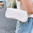 데일리 백으로 들기 좋은 JWPEI 조이 숄더백 6개월 사용 후기