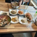 레오네식탁 이미지