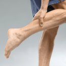 광교삼성H정형외과의원 | 걷다가 보면 다리가 저려서 쉬었다가 가야해요~척추관 협착증이 뭔가요?