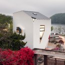 Moon House