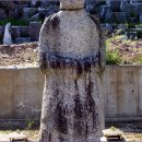 용화사 석조보살입상 이미지