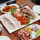 술이 술술 말리는 종로 보쌈 맛집 장군굴보쌈 종로3가 회식 추천 노포맛집