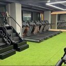 몬스짐 갤러리아점 이미지