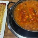 토종돼지볶음찌개 이미지