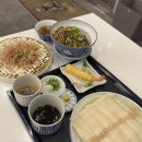 넓적우동을 맛볼 수 있는 일본감성 낭낭한 김해내외동맛집 요미우돈교자 솔직후기