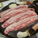 이천 하이닉스 정육식당 한우한돈100억 푸드, 백억 축산