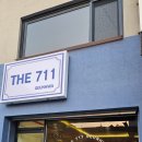 더711