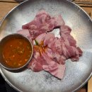 황금돼지 | [춘천] 돼지갈비가 하얗다고? 춘천 퇴계동 맛집 '황금돼지저금통' 솔직 후기