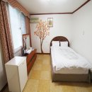 더레드하우스 이미지