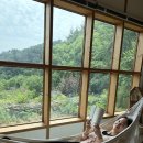 지리산을유영하는큰고래