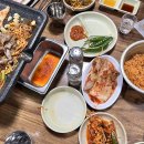 꽃돼지대패삼겹살 이미지