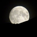 ■ Moonrise in Lake Louise 이미지