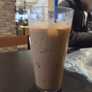 이디야커피 부산아르피나점 | 최고의교통접근성 과 학교근처 학생 및 학부모인기카페 이디야커피 연제초교점서 친구와데이트