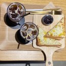 커스틀리히 플라츠(Kostlich Platz) | 청계산입구 양재카페 | 재즈음악과 맛있는 커피가 있는 커스틀리히 플라츠 (주차가능)