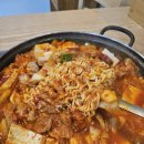 돼지친구네 | [영등포]영등포 맛집 몇년째 들르는 친구네돼지찌개두루치기 솔직후기(김안과 근처 맛집 / 내돈내산)