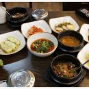 우렁이쌈밥집 이미지