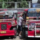 필리핀 도로 명물 지프니 사라질 위기 기사 이미지