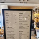 임자커피 | 부산 로스터리 카페 추천/ 부산 3대 커피 모모스커피 영도점 후기