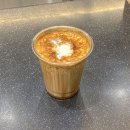 우지커피동탄실리콘앨리점 | 가성비 좋은 카페 우지 커피 OOZY COFFEE 피넛 크림 라떼 솔직 후기