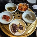 한돈담은갈비 | [김해 인제대 맛집] 깊고 진한 국물과 고소함의 극치! ‘가야부처스’ 갈비탕 &amp; 한우 육회_든든한...