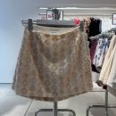 뽕밭Ⅱ노래클럽 | H&M 명동 플래그십 스토어 | 이멀시브 피팅룸, 1층부터 4층까지 샅샅이 구경하기