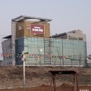 프리마루체 건너편 이미지