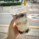 계양3동 행정복지센터 앞 | 메가커피 팥빙젤라또 파르페 리뷰! 팥절미쉐이크와 뭐가 더 나을까?