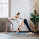 밴드 테라피 요가 이미지