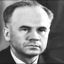 The Courier 이미지