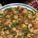 동이칼국수 - 동해시 송정중앙로 46-6 | [지구의 맛] 칼국수 면 원탑, 장원갑칼국수 솔직후기 ㅣ 가족 단위 단체식사 추천