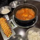 백채김치찌개(홍제역점) | 서대문구 홍제동 맛집 백채김치찌개 홍제역점 내돈내산 후기