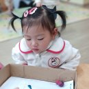 4월1주) 점토공을 굴려서 그림을 그려요&amp; 우리원 종이 블록으로 놀이해요&amp; 봄동요를 들으며 악기를 연주해요 이미지