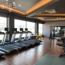 밤새 헬스장 이미지