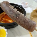 팔천순대와떡볶이입니다