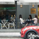 월커피숍 이미지