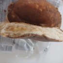 정항우빵 모카번 후기 | 냉장고에 이틀 있었는데도 맛있었던 1000원빵